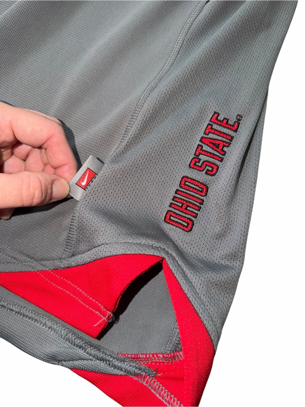 VTG Nike Ohio State Buckeyes Basketball Jersey Size XL Red/Gray Y2K Sportswear - Picture 3 of 10